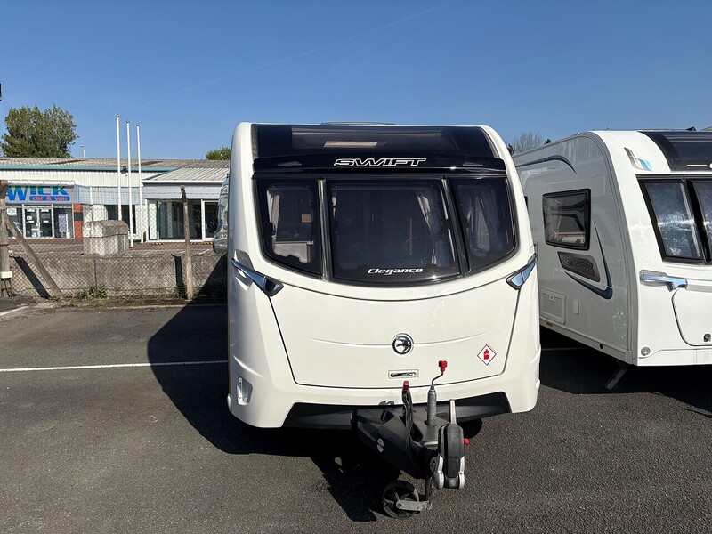 Swift Elegance 645 - U4