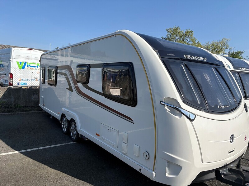 Swift Elegance 645 - U4