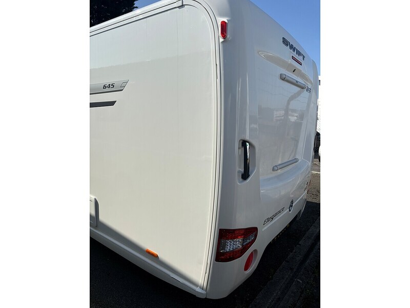 Swift Elegance 645 - U4