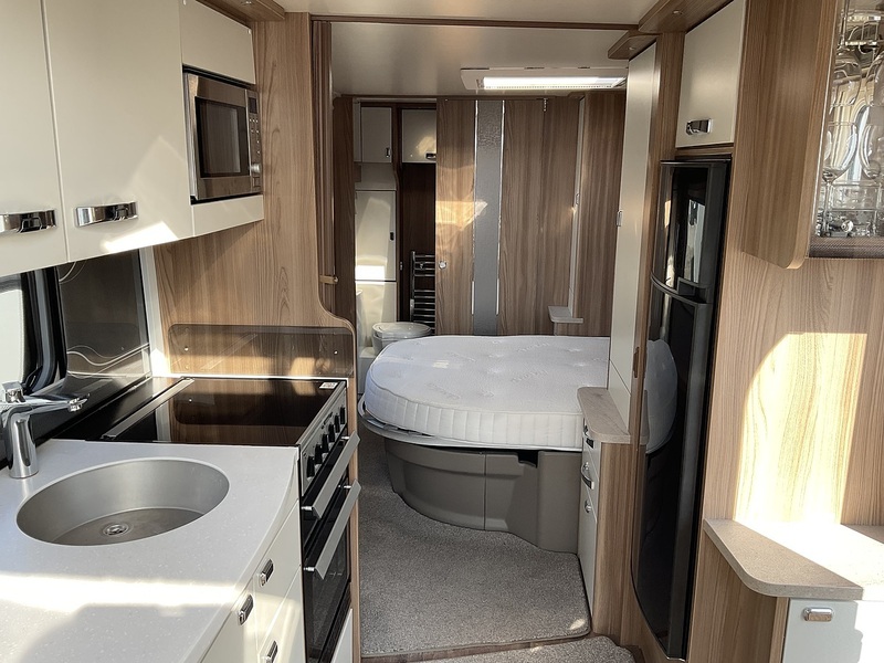 Swift Elegance 645 - U4