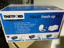 Thetford C200 Toilet cassette Toilet seat plus cassette Image 3