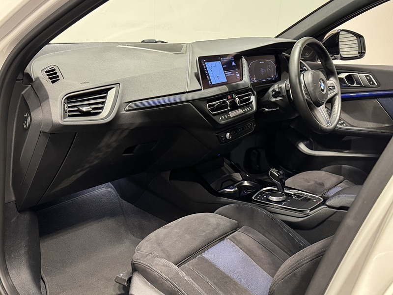 BMW 1 Series 2.0 M135i Hatchback 5dr Petrol Auto xDrive Euro 6 (s/s) (306 ps) - U183