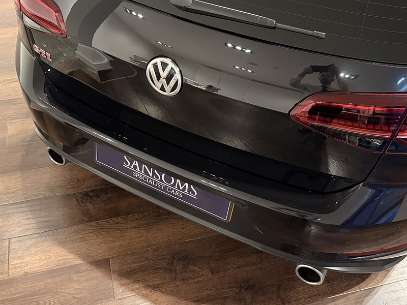 Volkswagen Golf 2.0 TSI GPF GTI Performance Hatchback 5dr Petrol DSG Euro 6 (s/s) (245 ps) - U188