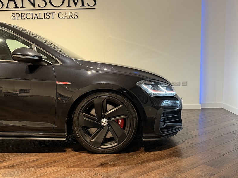 Volkswagen Golf 2.0 TSI GPF GTI Performance Hatchback 5dr Petrol DSG Euro 6 (s/s) (245 ps) - U188