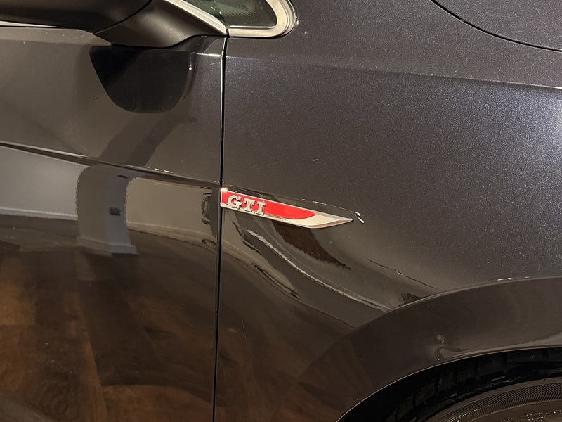 Volkswagen Golf 2.0 TSI GPF GTI Performance Hatchback 5dr Petrol DSG Euro 6 (s/s) (245 ps) - U188