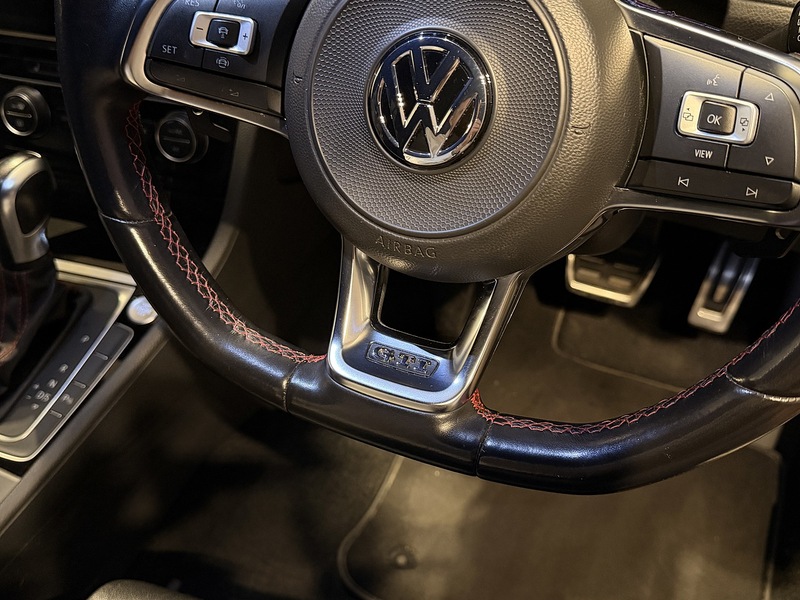 Volkswagen Golf 2.0 TSI GPF GTI Performance Hatchback 5dr Petrol DSG Euro 6 (s/s) (245 ps) - U188