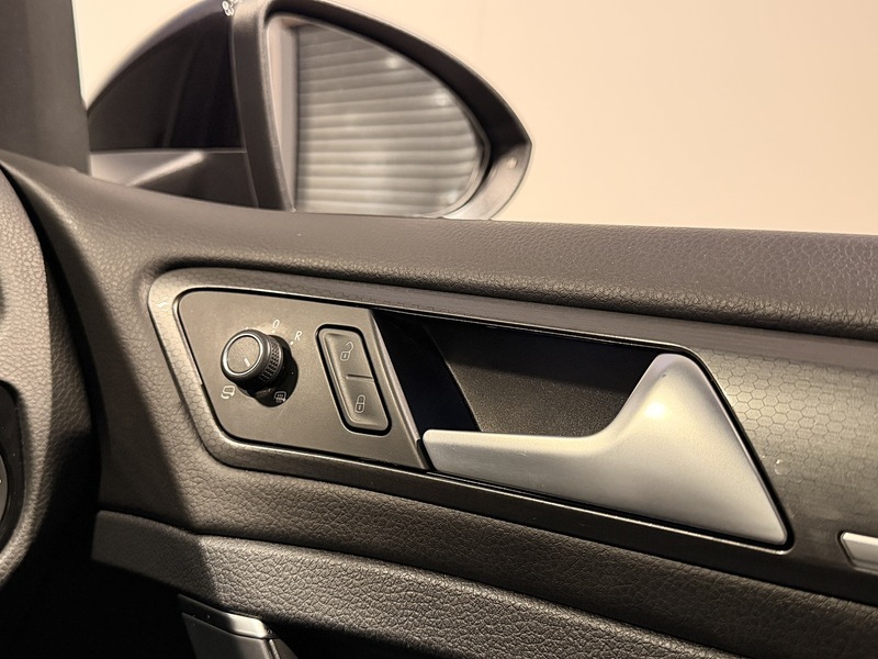 Volkswagen Golf 2.0 TSI GPF GTI Performance Hatchback 5dr Petrol DSG Euro 6 (s/s) (245 ps) - U188