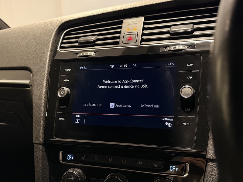 Volkswagen Golf 2.0 TSI GPF GTI Performance Hatchback 5dr Petrol DSG Euro 6 (s/s) (245 ps) - U188