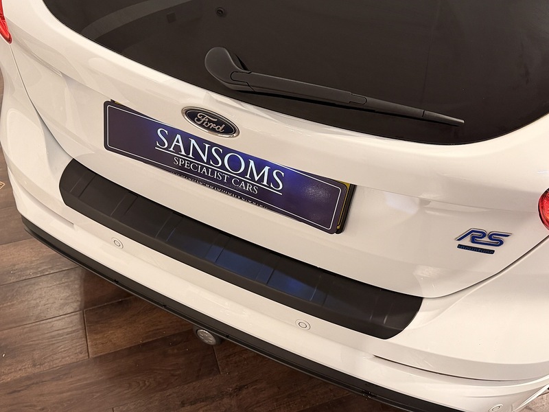 Ford Focus 2.3T EcoBoost RS Hatchback 5dr Petrol Manual AWD Euro 6 (s/s) (350 ps) - U192