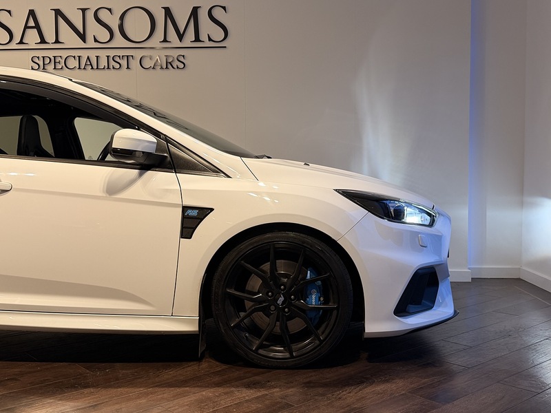 Ford Focus 2.3T EcoBoost RS Hatchback 5dr Petrol Manual AWD Euro 6 (s/s) (350 ps) - U192