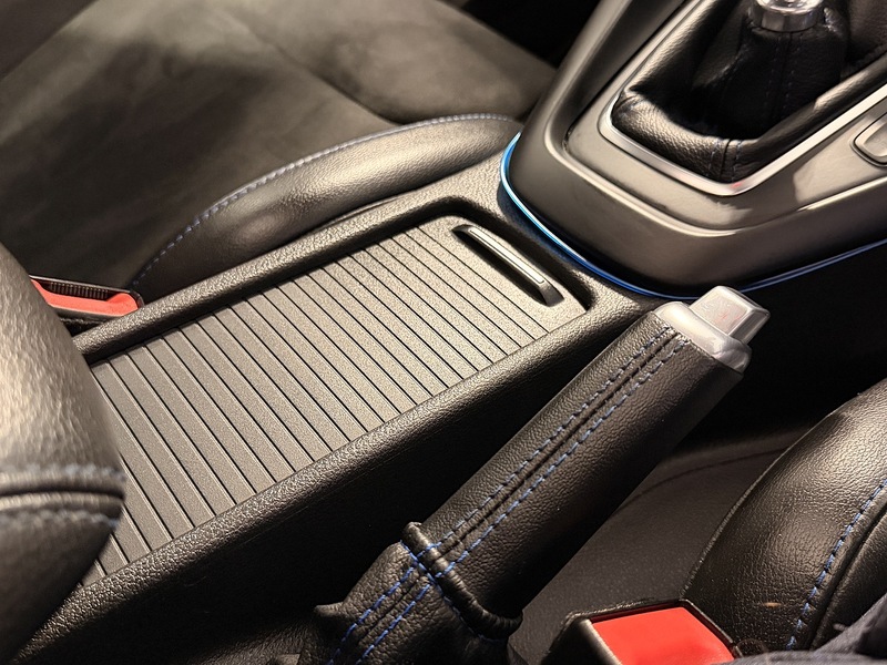 Ford Focus 2.3T EcoBoost RS Hatchback 5dr Petrol Manual AWD Euro 6 (s/s) (350 ps) - U192