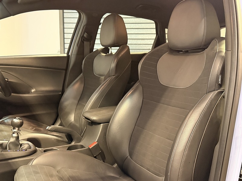 Hyundai i30 2.0 T-GDi N Performance Hatchback 5dr Petrol Manual Euro 6 (s/s) (275 ps) - U196