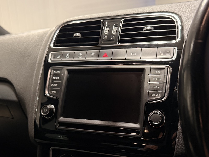 Volkswagen Polo 1.8 TSI BlueMotion Tech GTI Hatchback 5dr Petrol Manual Euro 6 (s/s) (192 ps) - U198