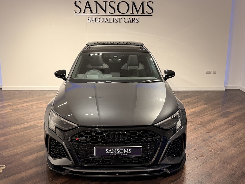 Audi RS3 2.5 TFSI Vorsprung Saloon 4dr Petrol S Tronic quattro Euro 6 (s/s) (400 ps) - U200