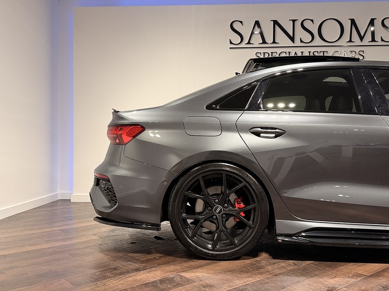 Audi RS3 2.5 TFSI Vorsprung Saloon 4dr Petrol S Tronic quattro Euro 6 (s/s) (400 ps) - U200