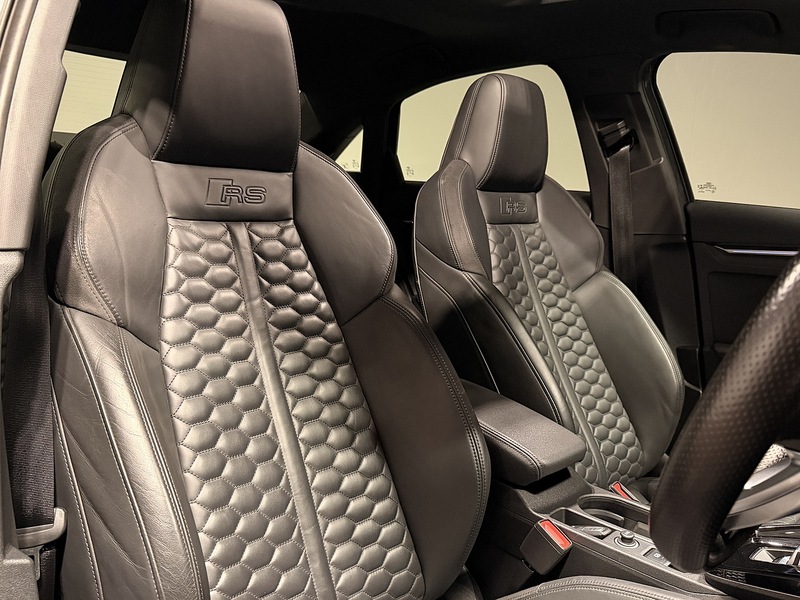 Audi RS3 2.5 TFSI Vorsprung Saloon 4dr Petrol S Tronic quattro Euro 6 (s/s) (400 ps) - U200