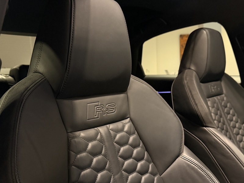 Audi RS3 2.5 TFSI Vorsprung Saloon 4dr Petrol S Tronic quattro Euro 6 (s/s) (400 ps) - U200