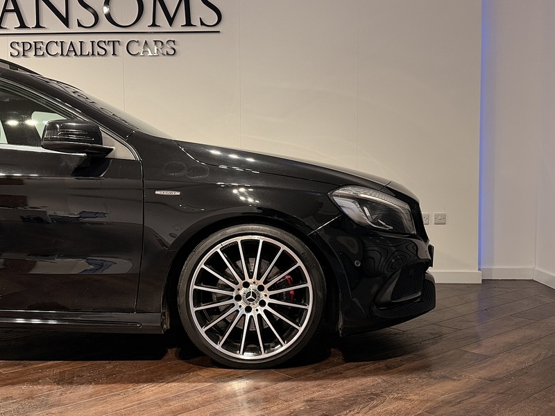 Mercedes-Benz A Class 2.0 A250 AMG (Premium) Hatchback 5dr Petrol 7G-DCT 4MATIC Euro 6 (s/s) (218 ps) - U201