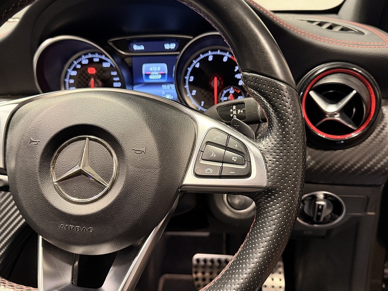 Mercedes-Benz A Class 2.0 A250 AMG (Premium) Hatchback 5dr Petrol 7G-DCT 4MATIC Euro 6 (s/s) (218 ps) - U201