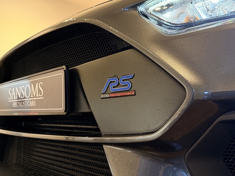 Ford Focus 2.3T EcoBoost RS Hatchback 5dr Petrol Manual AWD Euro 6 (s/s) (350 ps) - U203