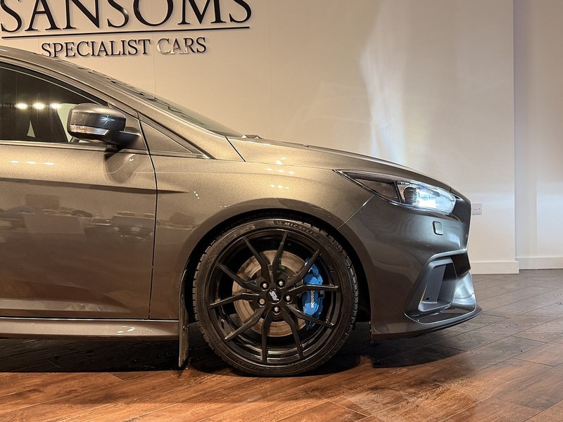 Ford Focus 2.3T EcoBoost RS Hatchback 5dr Petrol Manual AWD Euro 6 (s/s) (350 ps) - U203