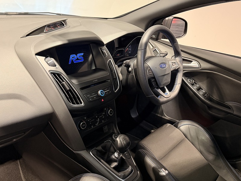 Ford Focus 2.3T EcoBoost RS Hatchback 5dr Petrol Manual AWD Euro 6 (s/s) (350 ps) - U203