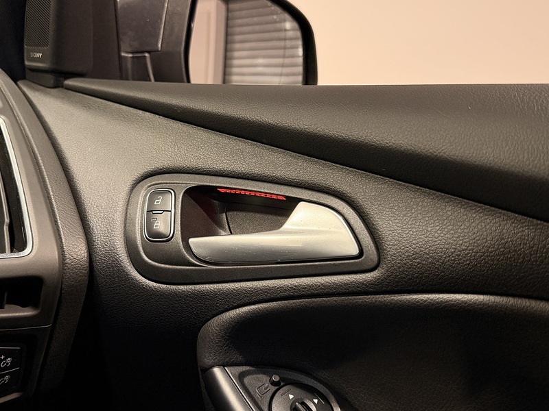 Ford Focus 2.3T EcoBoost RS Hatchback 5dr Petrol Manual AWD Euro 6 (s/s) (350 ps) - U203