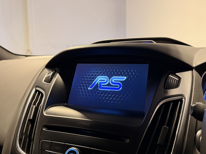 Ford Focus 2.3T EcoBoost RS Hatchback 5dr Petrol Manual AWD Euro 6 (s/s) (350 ps) - U203