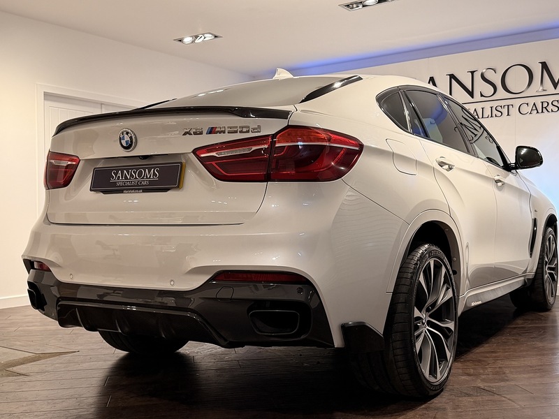 BMW X6 3.0 M50d SUV 5dr Diesel Auto xDrive Euro 6 (s/s) (381 ps) - U206