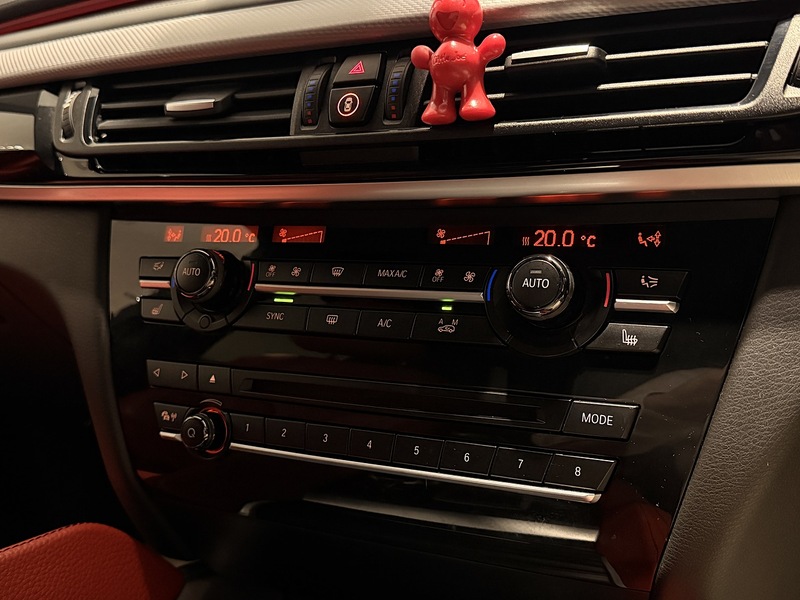 BMW X6 3.0 M50d SUV 5dr Diesel Auto xDrive Euro 6 (s/s) (381 ps) - U206