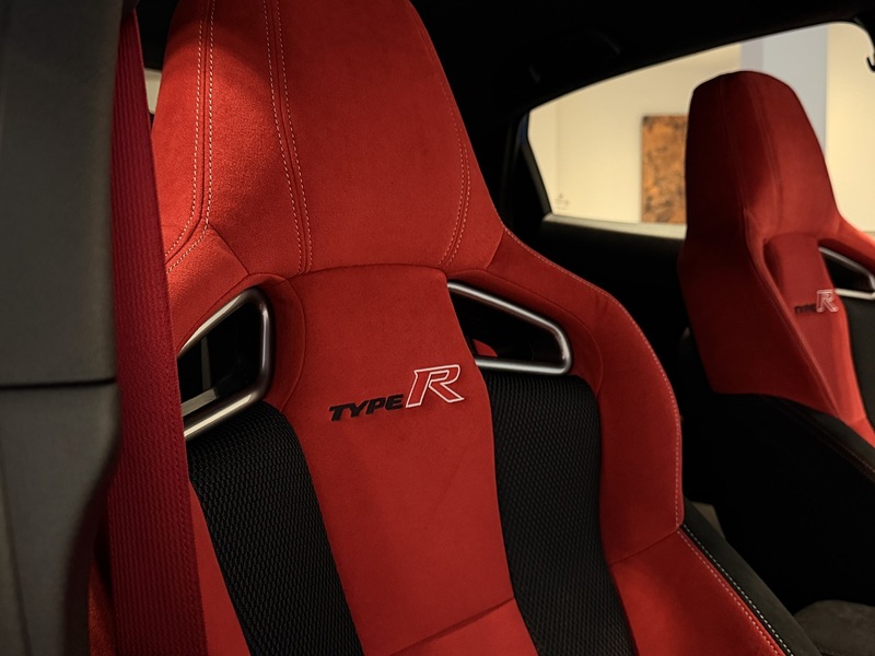 Honda Civic 2.0 VTEC Turbo Type R GT Hatchback 5dr Petrol Manual Euro 6 (s/s) (320 ps) - U209