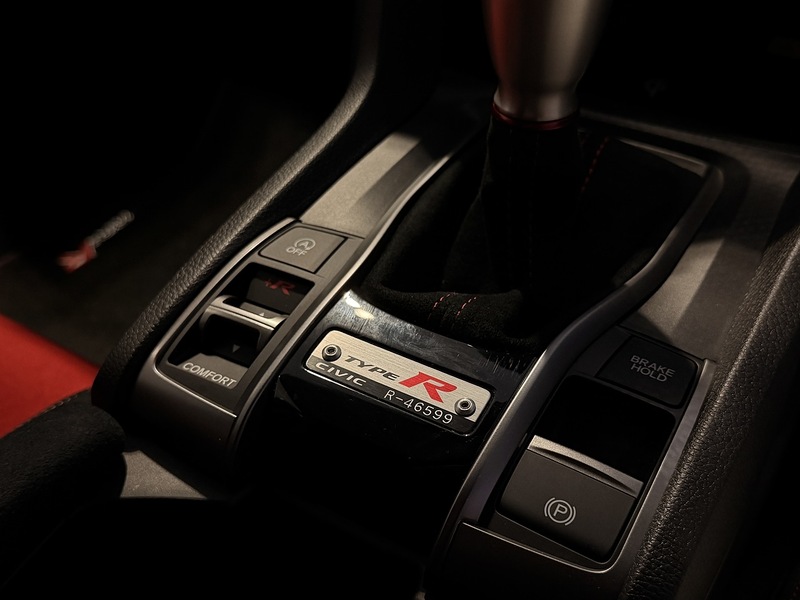 Honda Civic 2.0 VTEC Turbo Type R GT Hatchback 5dr Petrol Manual Euro 6 (s/s) (320 ps) - U209