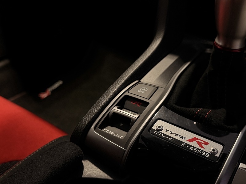 Honda Civic 2.0 VTEC Turbo Type R GT Hatchback 5dr Petrol Manual Euro 6 (s/s) (320 ps) - U209