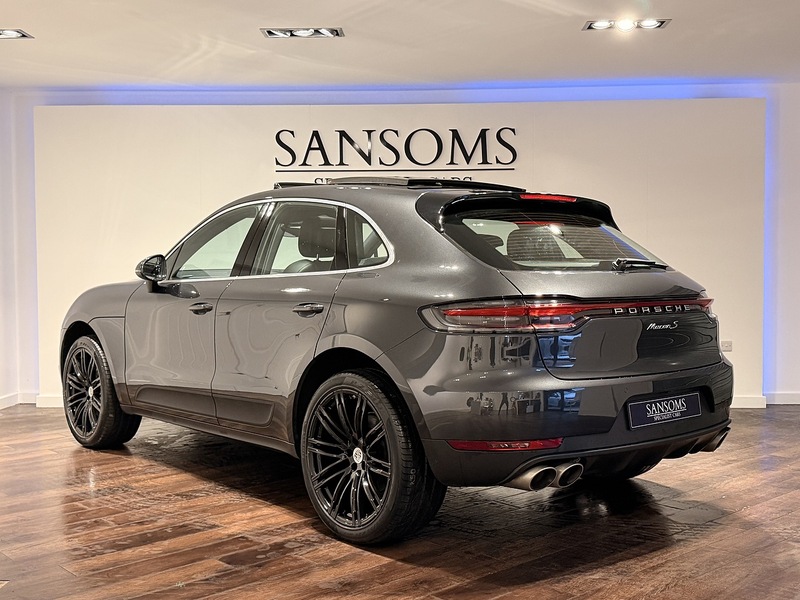 Porsche Macan T V6 S SUV 3.0 Automatic Petrol - U211