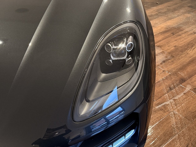 Porsche Macan T V6 S SUV 3.0 Automatic Petrol - U211