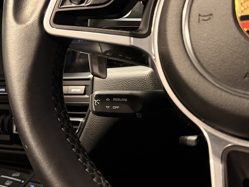 Porsche Macan T V6 S SUV 3.0 Automatic Petrol - U211