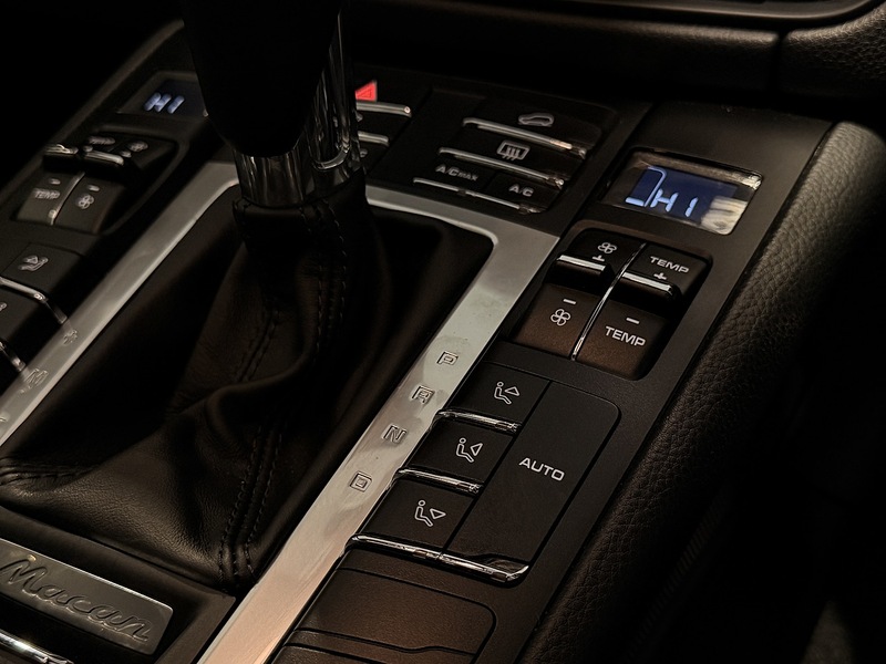 Porsche Macan T V6 S SUV 3.0 Automatic Petrol - U211