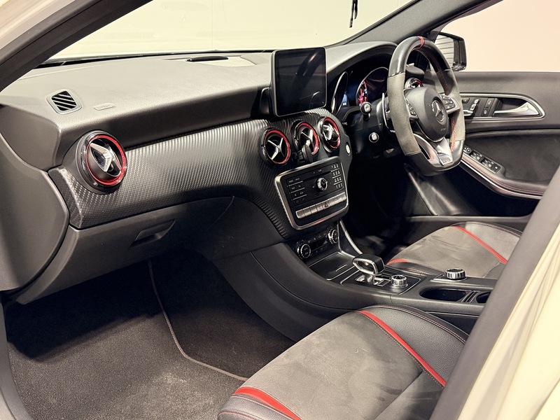 Mercedes-Benz A Class 2.0 A45 AMG Hatchback 5dr Petrol SpdS DCT 4MATIC Euro 6 (s/s) (360 ps) - U213