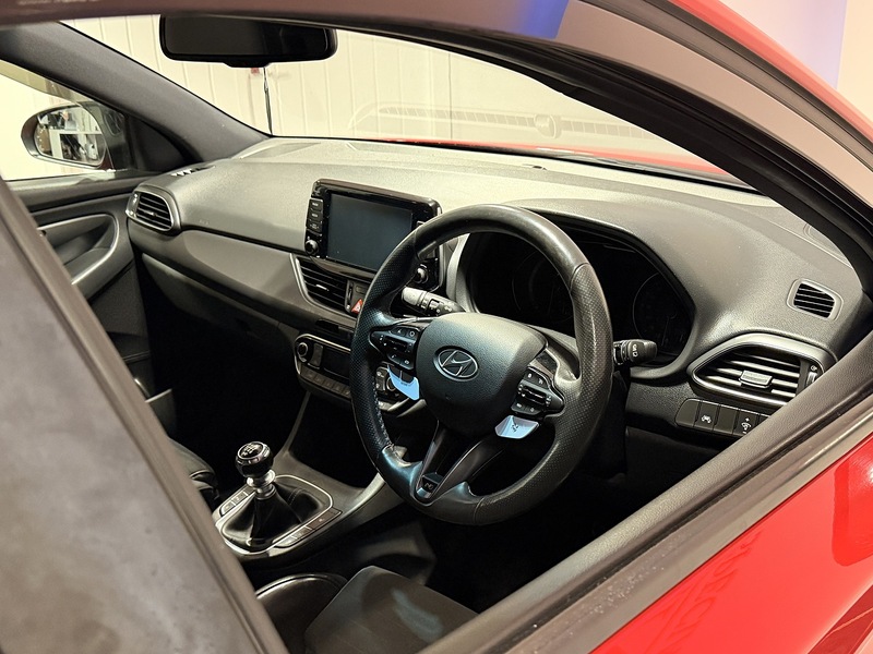 Hyundai i30 2.0 T-GDi N Performance Hatchback 5dr Petrol Manual Euro 6 (s/s) (275 ps) - U214