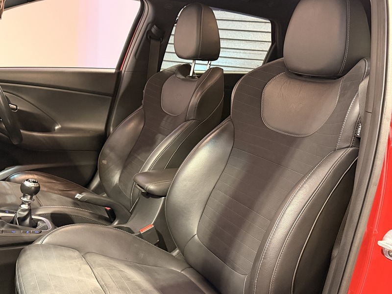 Hyundai i30 2.0 T-GDi N Performance Hatchback 5dr Petrol Manual Euro 6 (s/s) (275 ps) - U214