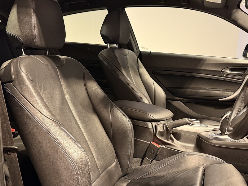 BMW 1 Series M140i Shadow Edition - U216