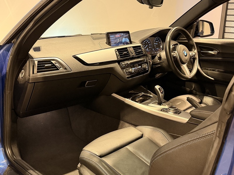 BMW 1 Series M140i Shadow Edition - U216