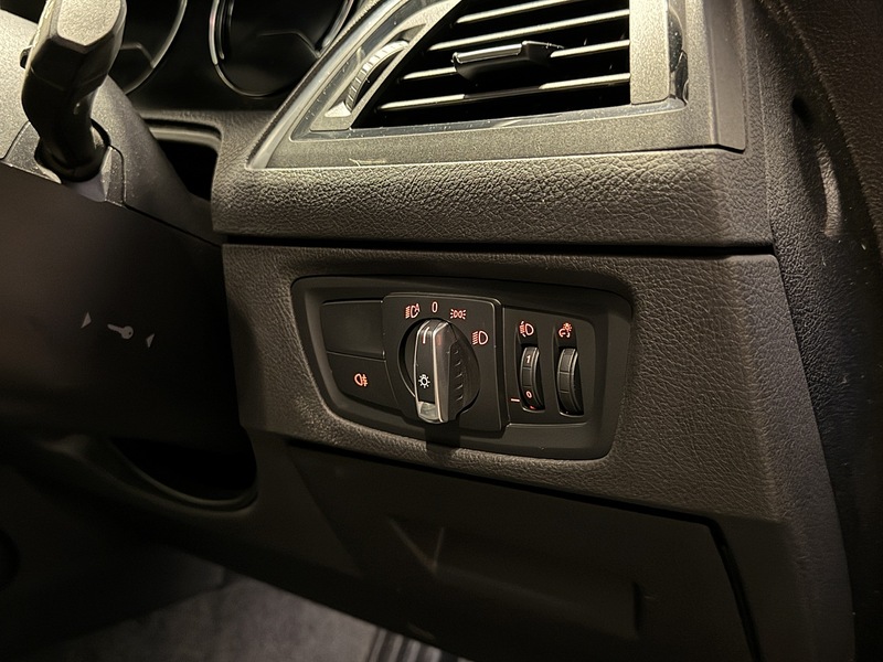 BMW 1 Series M140i Shadow Edition - U216