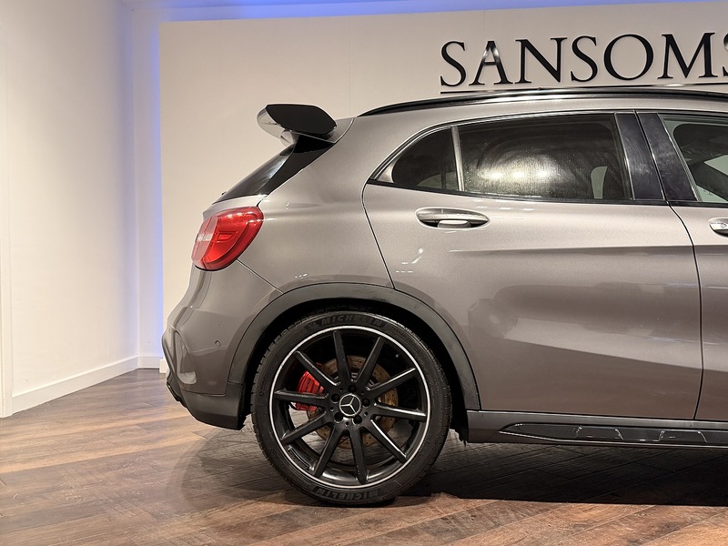 Mercedes-Benz GLA 2.0 GLA45 AMG (Premium) SUV 5dr Petrol SpdS DCT 4MATIC Euro 6 (s/s) (381 ps) - U217