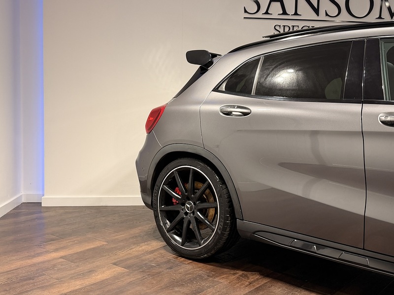 Mercedes-Benz GLA 2.0 GLA45 AMG (Premium) SUV 5dr Petrol SpdS DCT 4MATIC Euro 6 (s/s) (381 ps) - U217