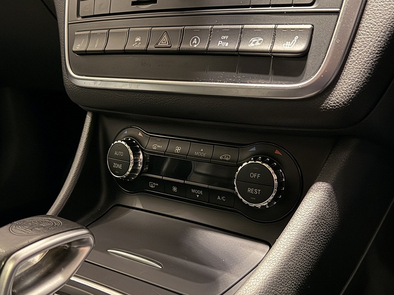 Mercedes-Benz GLA 2.0 GLA45 AMG (Premium) SUV 5dr Petrol SpdS DCT 4MATIC Euro 6 (s/s) (381 ps) - U217