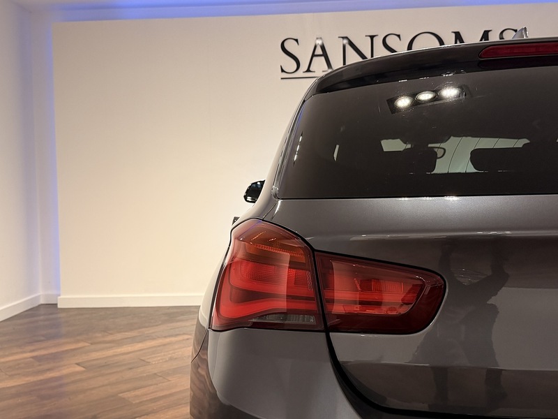 BMW 1 Series 3.0 M140i GPF Shadow Edition Hatchback 5dr Petrol Auto Euro 6 (s/s) (340 ps) - U218