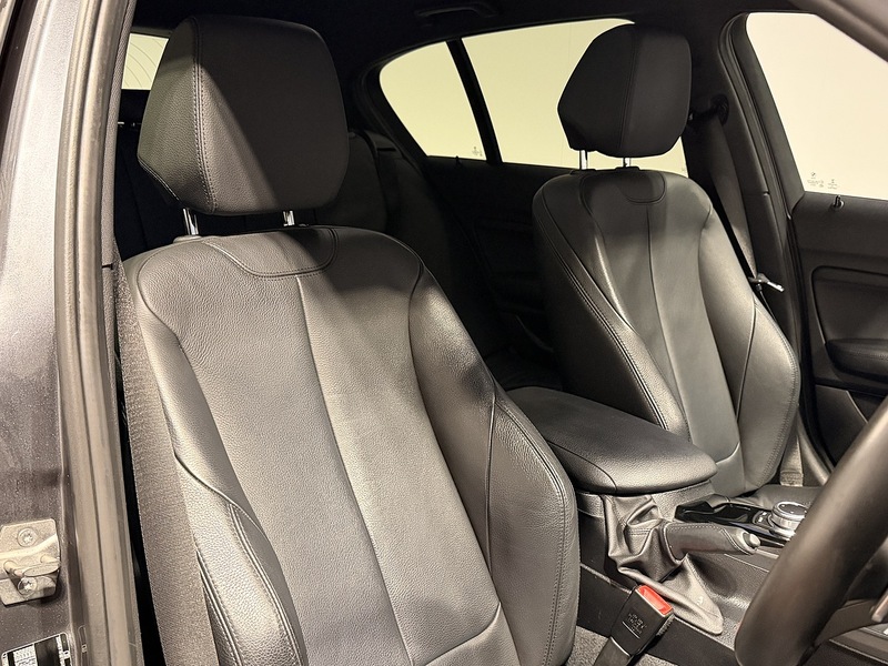 BMW 1 Series 3.0 M140i GPF Shadow Edition Hatchback 5dr Petrol Auto Euro 6 (s/s) (340 ps) - U218