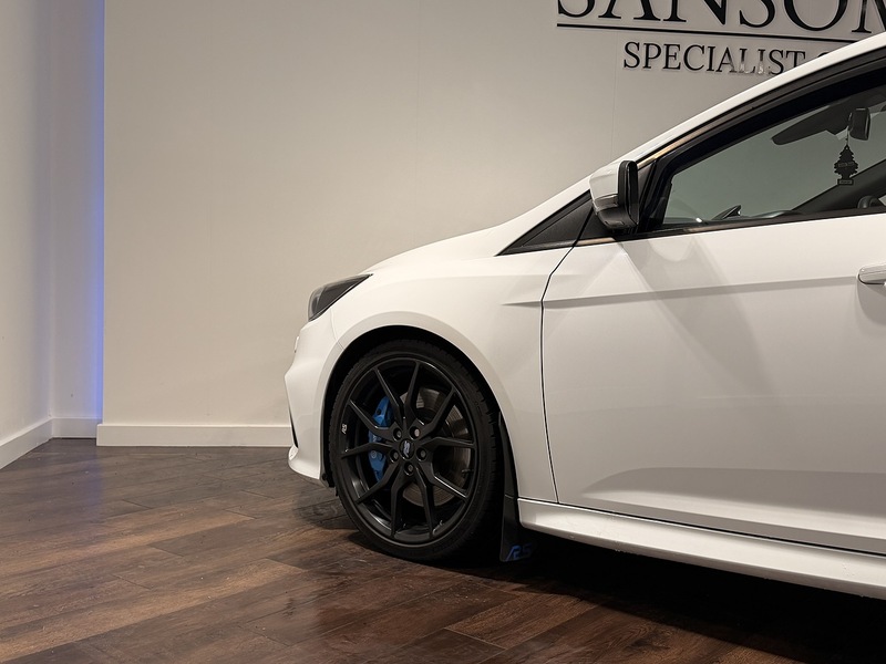 Ford Focus 2.3T EcoBoost RS Hatchback 5dr Petrol Manual AWD Euro 6 (s/s) (350 ps) - U222