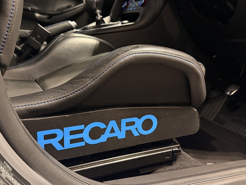 Ford Focus 2.3T EcoBoost RS Hatchback 5dr Petrol Manual AWD Euro 6 (s/s) (350 ps) - U222